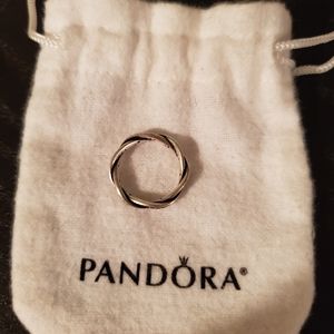 Pandora Ring